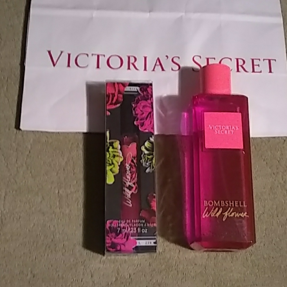 Nwt Victoria's secret bombshell wildflower